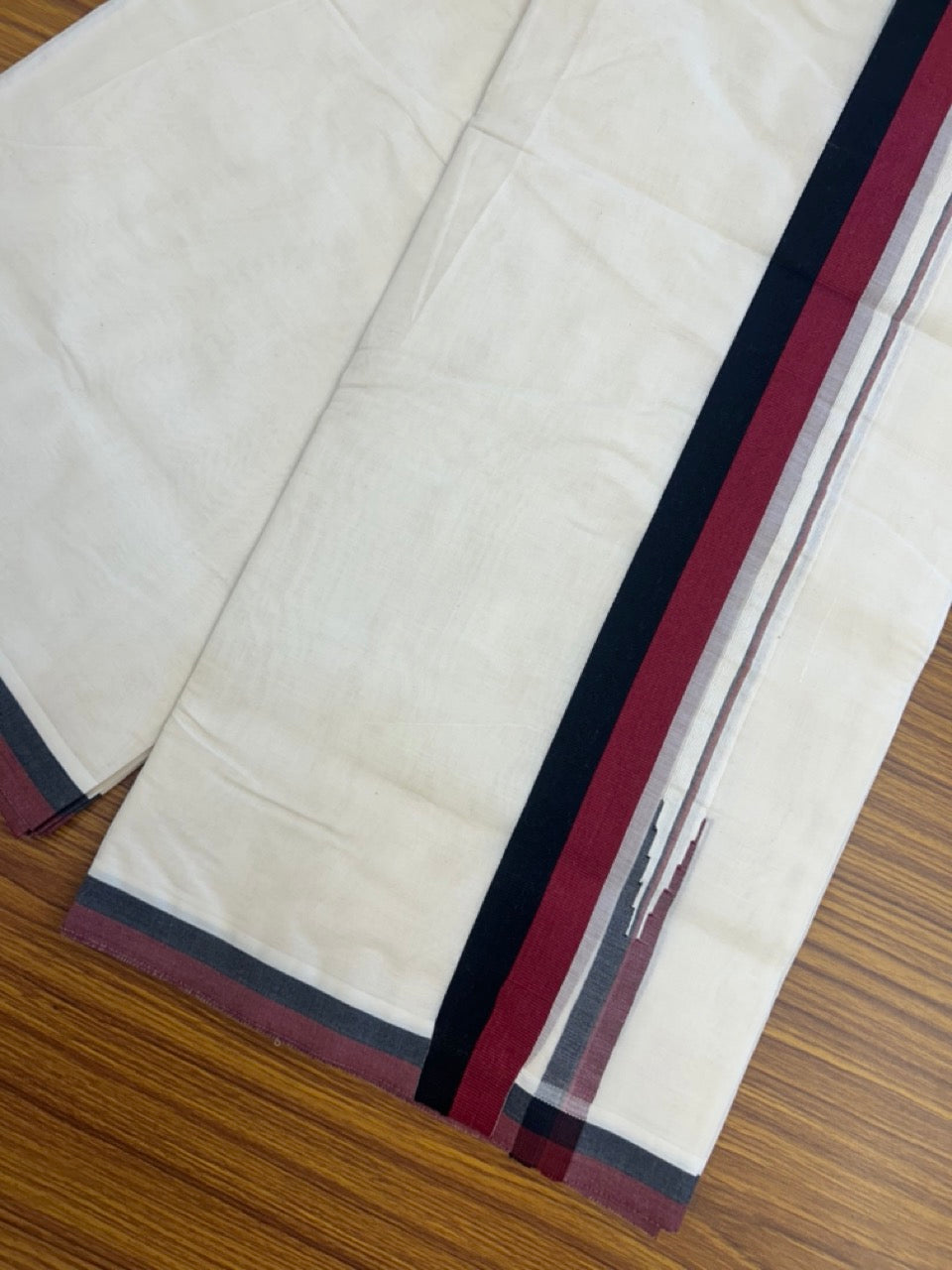 DMK Veshti - 20% DISCOUNT! KaithariKada 100% Cotton off white Double - (Unbleached) Mundu/Dhoti - 100X100 - 1.75 inch Puliyilakkara Black & Maroon Chutty kara - 12 KK5293 ASH