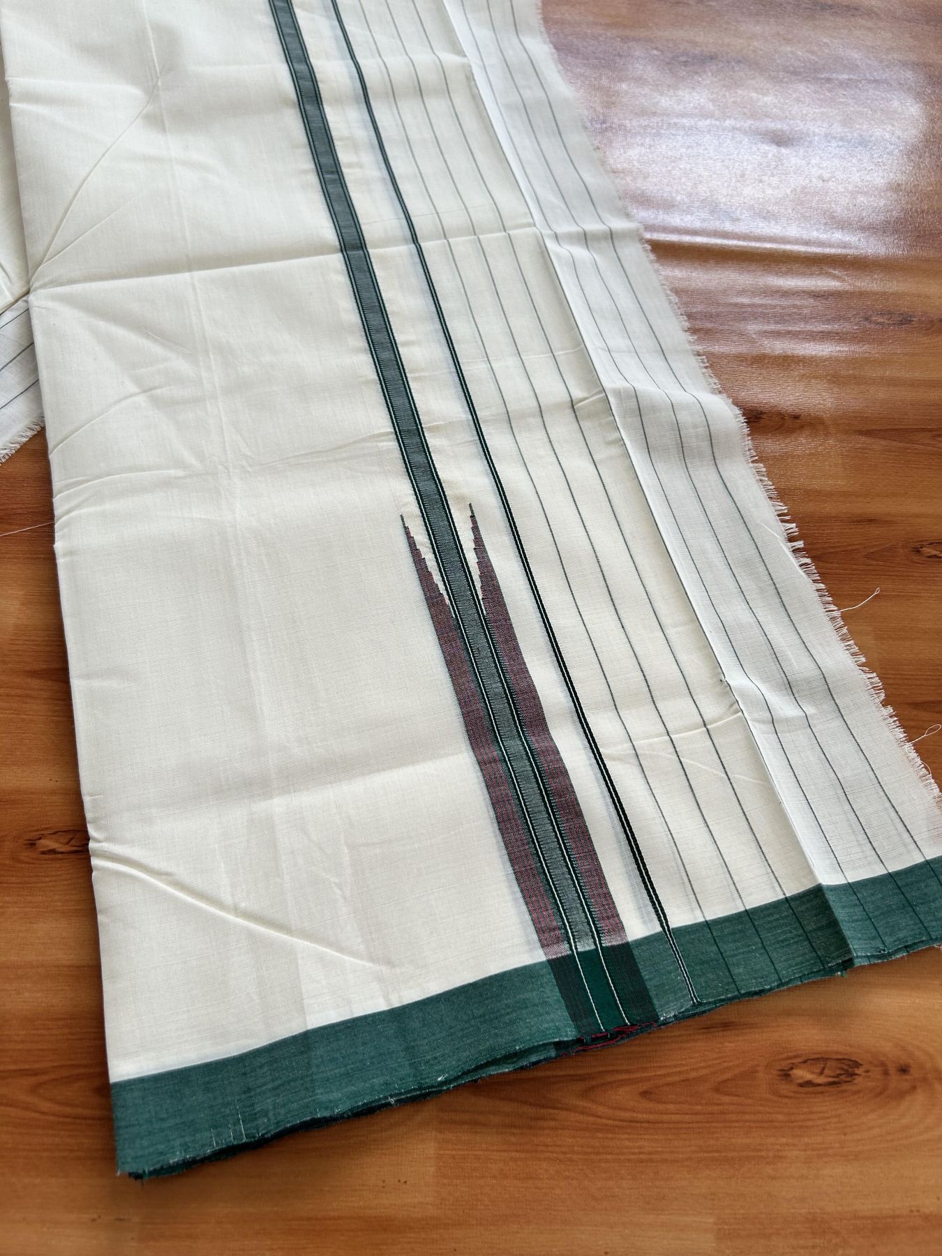 Double Off White (Unbleached) Mundu/Dhoti - 25% Discount!! KaithariKada Handloom Unakkupaav - Kerala Handloom - 100% Pure Cotton - 100x80 - 6.25 inch Dark Green & Red Striped Chutty Kara 4 meter (8.5 muzham) - 20 KK5436 REA