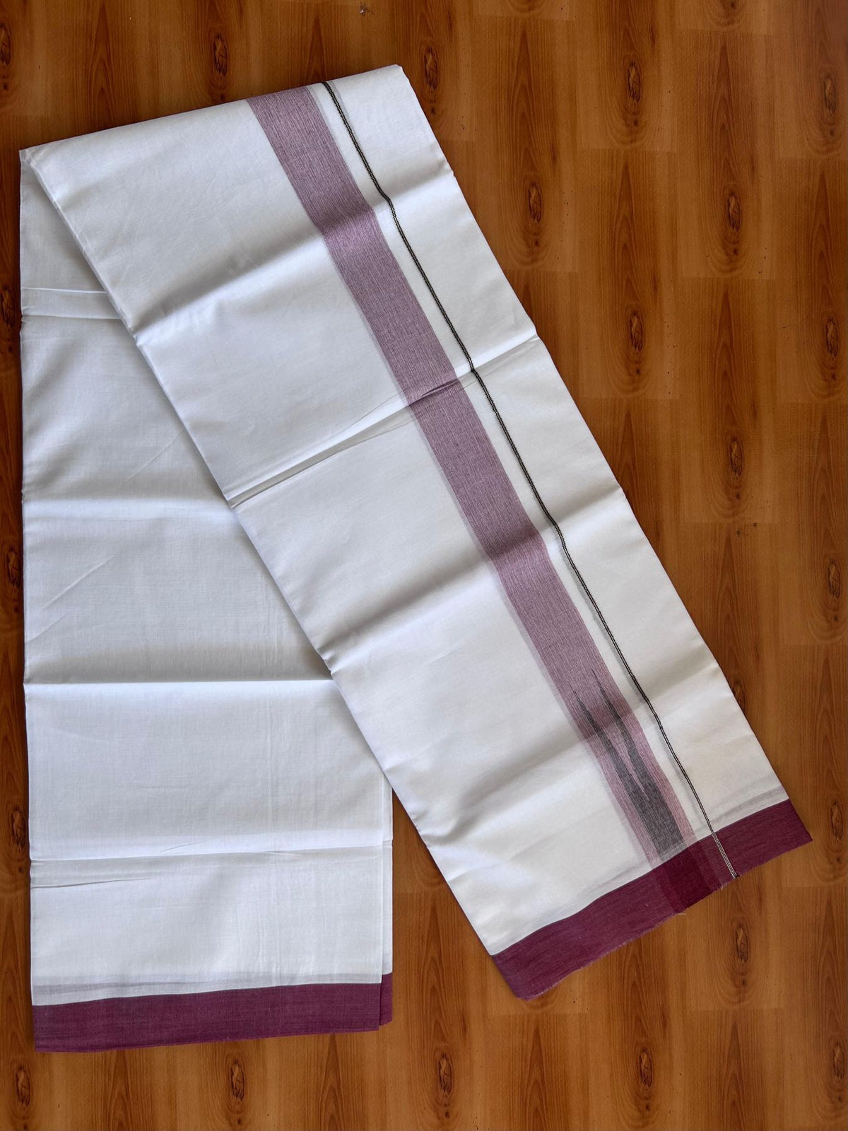Double Pure White Mundu/Dhoti - 20% Discount !! KaithariKada Balaramapuram 100% Cotton - 100x80 - 1.5 inch Light Maroon & Black Chutty Kara 3.80 mtr (8 muzham) - 7 KK5501 VAS