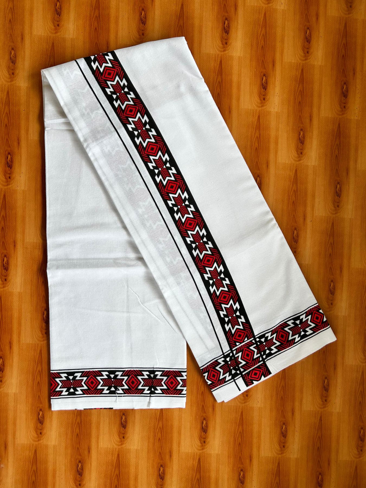 Single White Kerala Mund Polyster Mixed Cotton - (20s) - Kaily / Lungi - 2 inch Red Printed Kara (2 meter / 4 muzham) - 8 KK8070 GAN