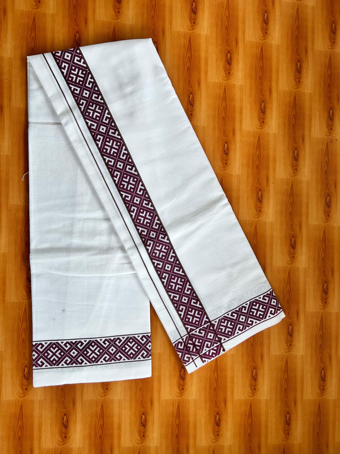 Single White Kerala Mund Polyster Mixed Cotton - (20s) - Kaily / Lungi - 2 inch Brown & Wine Printed Kara (2 meter / 4 muzham) - 12 KK8070 GAN