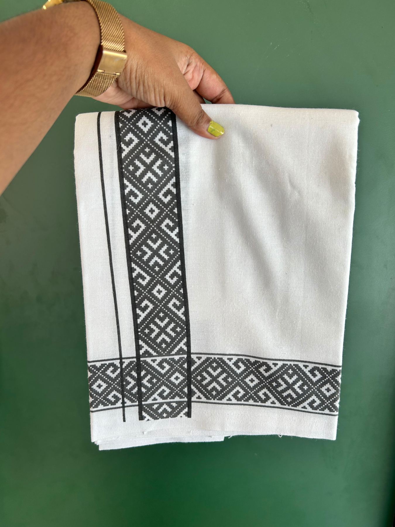 Single White Kerala Mund Polyster Mixed Cotton - (20s) - Kaily / Lungi - 2 inch Grey Printed Kara (2 meter / 4 muzham) - 11 KK8070 GAN