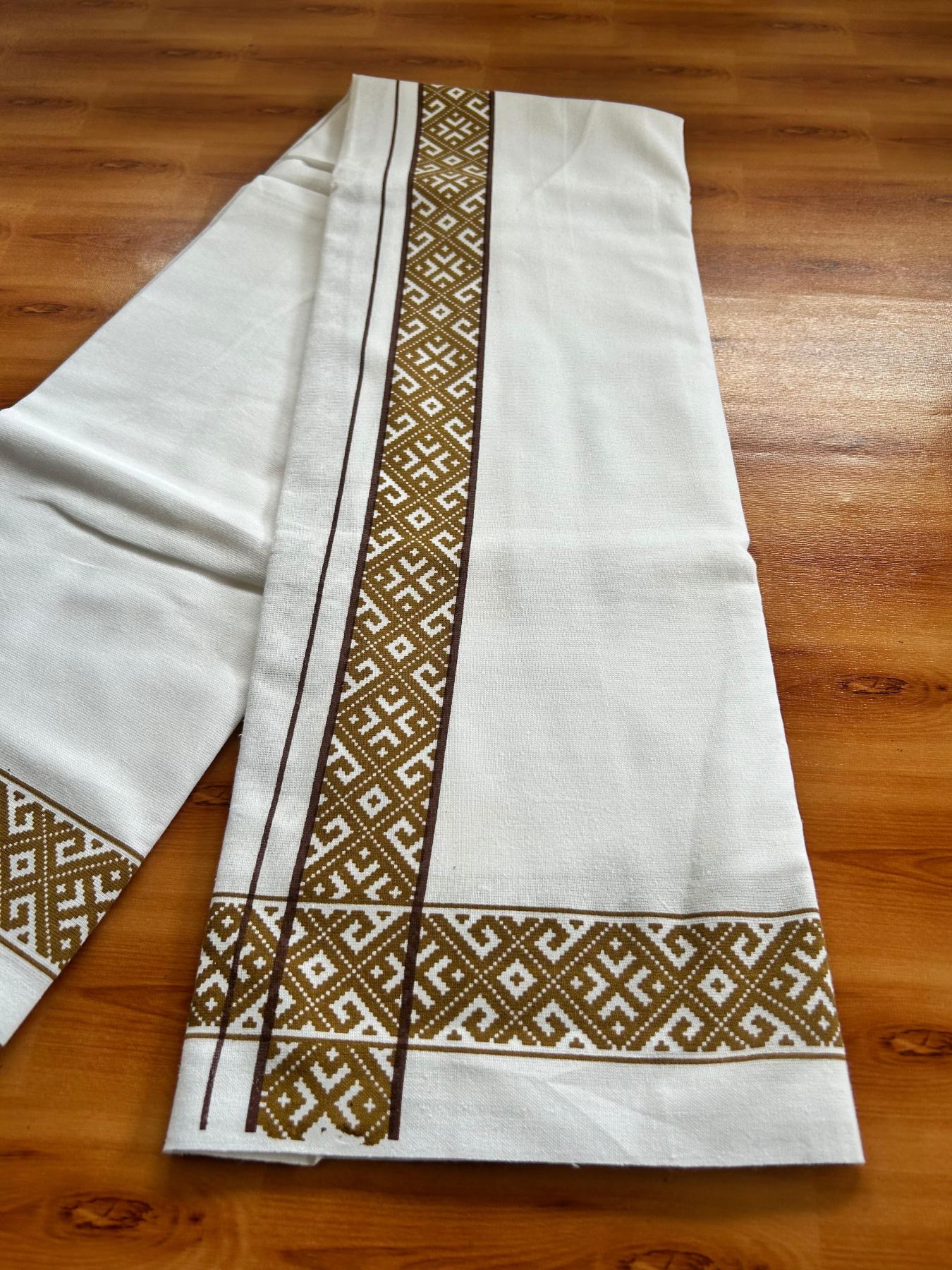 Single White Kerala Mund Polyster Mixed Cotton - (20s) - Kaily / Lungi - 2 inch Brown & Cinnamon Brown Printed Kara (2 meter / 4 muzham) - 17 KK8070 GAN