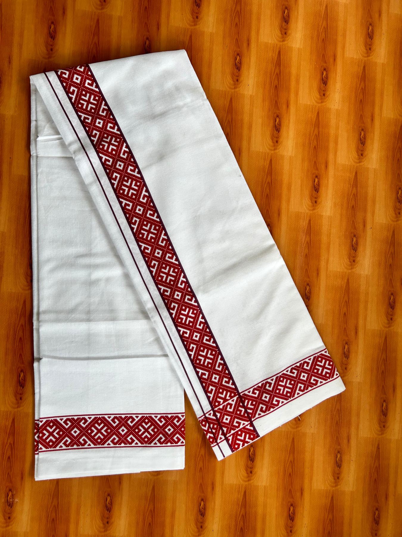 Single White Kerala Mund Polyster Mixed Cotton - (20s) - Kaily / Lungi - 2 inch Purple & Red Printed Kara (2 meter / 4 muzham) - 14 KK8070 GAN