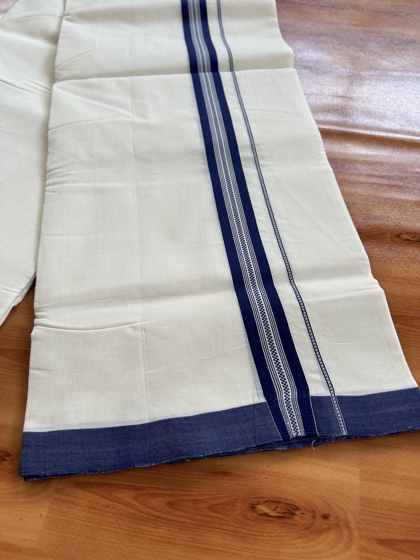 Double Off White (Unbleached) Mundu/Dhoti - 25% Discount!! KaithariKada Handloom Unakkupaav - Kerala Handloom - 100% Pure Cotton - 100x80 - 1.25 inch Navy Blue Striped Designer Kara 4 meter (8.5 muzham) - 29 KK5436 REA