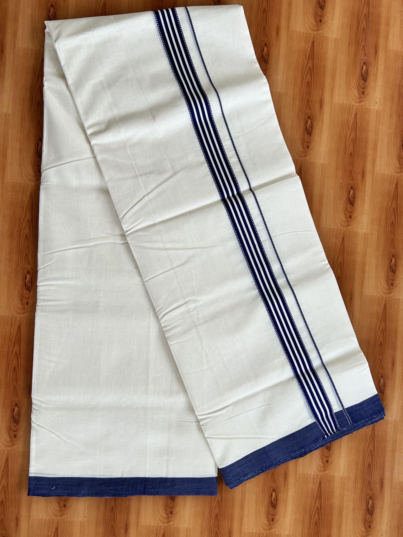 Double Off White (Unbleached) Mundu/Dhoti - 25% Discount!! KaithariKada Handloom Unakkupaav - Kerala Handloom - 100% Pure Cotton - 100x80 - 1.25 inch Navy Blue Striped Designer Kara 4 meter (8.5 muzham) - 31 KK5436 REA
