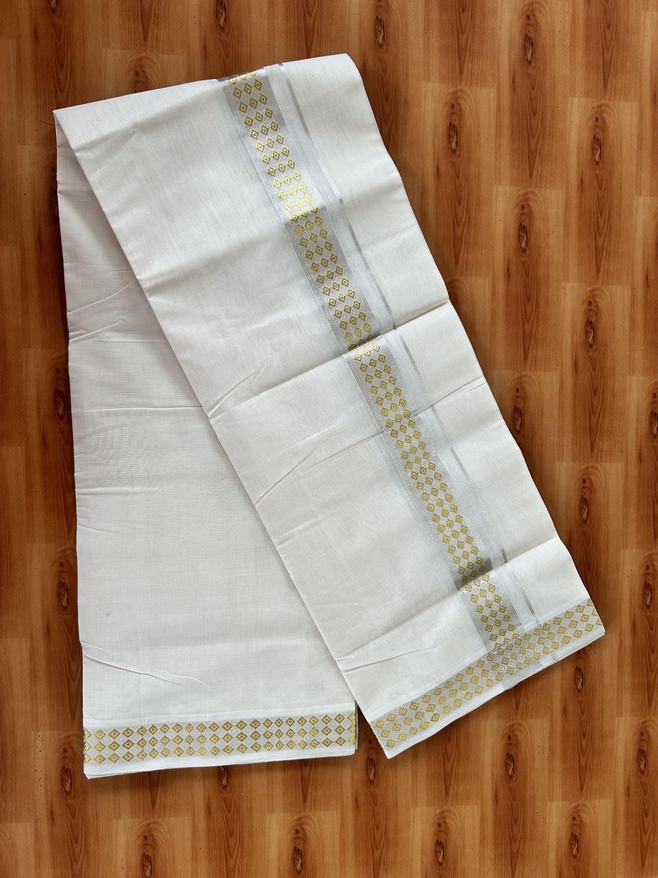 25% Discount ! Kaitharikada Handloom Unakkupaav - Kerala Handloom - 100% Pure Cotton Off White - (Unbleached)  Double Mundu/Dhoti - 100x80 - 1.75 inch Silver & Gold Kasav Jacquard Design Kara 4 mtr (8.5 Muzham) - 21 KK5441 ABH