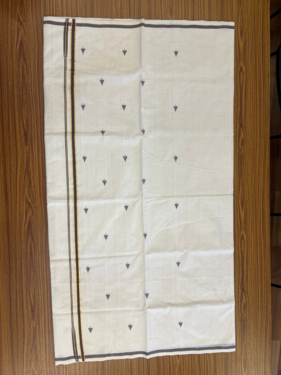 25% Discount KaithariKada Handloom Unakkupaav Balaramapuram Kerala Saree for Women- 100% PURE COTTON - Puliyilakkara Gold Kasav & Brown Chutty KARA - 6 KK7154 UDA