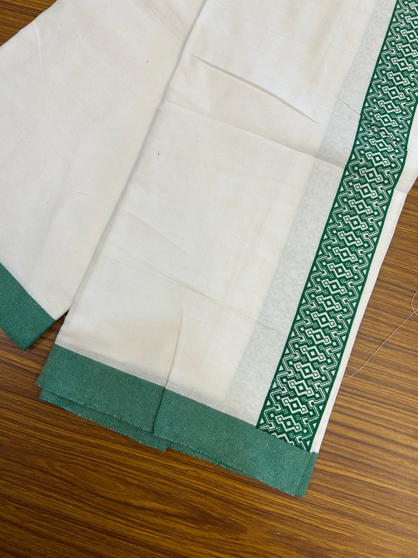 Kaitharikada - Polyster Mixed Cotton - (20s) - Pure white Single Kaily / Lungi - 2 inch Green Printed Kara with White colour body (2 meter / 4 muzham) -  1 KK8047 SAT
