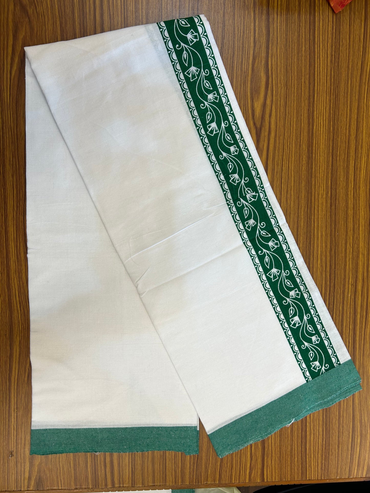 Kaitharikada - Polyster Mixed Cotton - (20s) - Pure white Single Kaily / Lungi - 2.25 inch Green Printed Kara with White colour body (2 meter / 4 muzham) -  2 KK8047 SAT