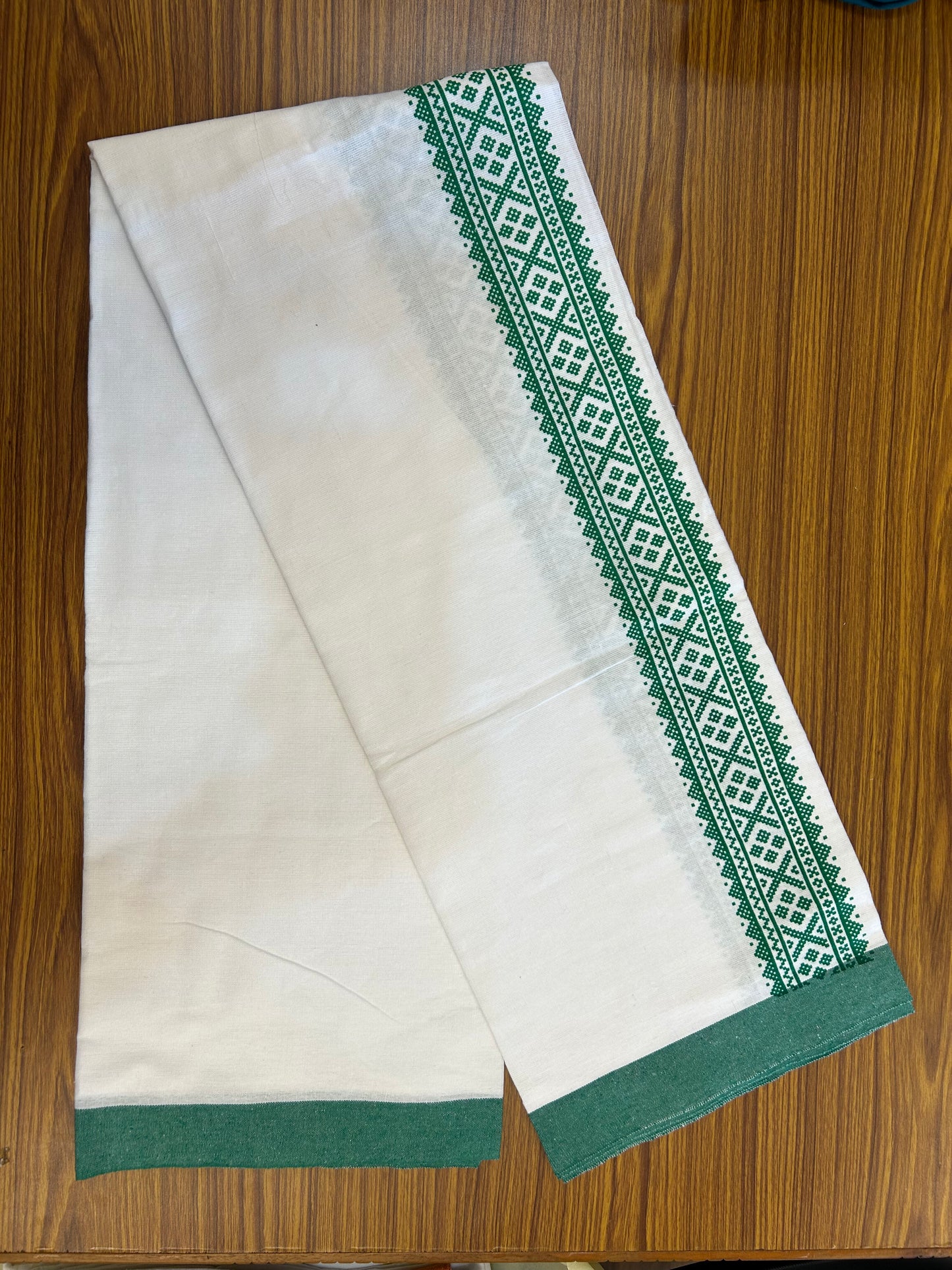 Kaitharikada - Polyster Mixed Cotton - (20s) - Pure white Single Kaily / Lungi - 2.5 inch Green Printed Kara with White colour body (2 meter / 4 muzham) - 3  KK8047 SAT