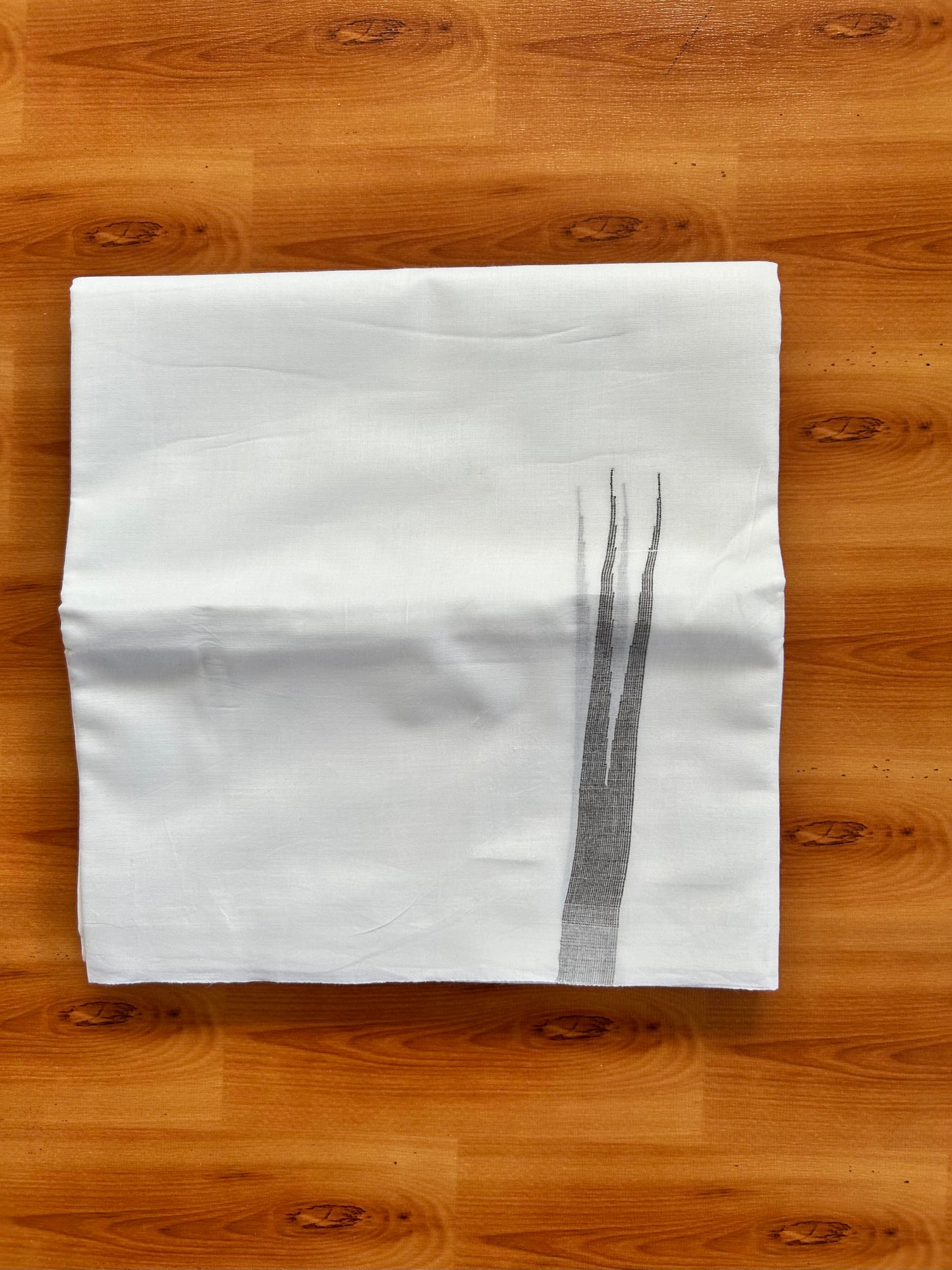 Double Pure White Mundu/Dhoti - 20% Discount !! KaithariKada Balaramapuram 100% Cotton - 100x80 - 0.5 Brown Striped Chutty Kara 3.90 mtr (8 muzham) - 16 KK5443 VAS
