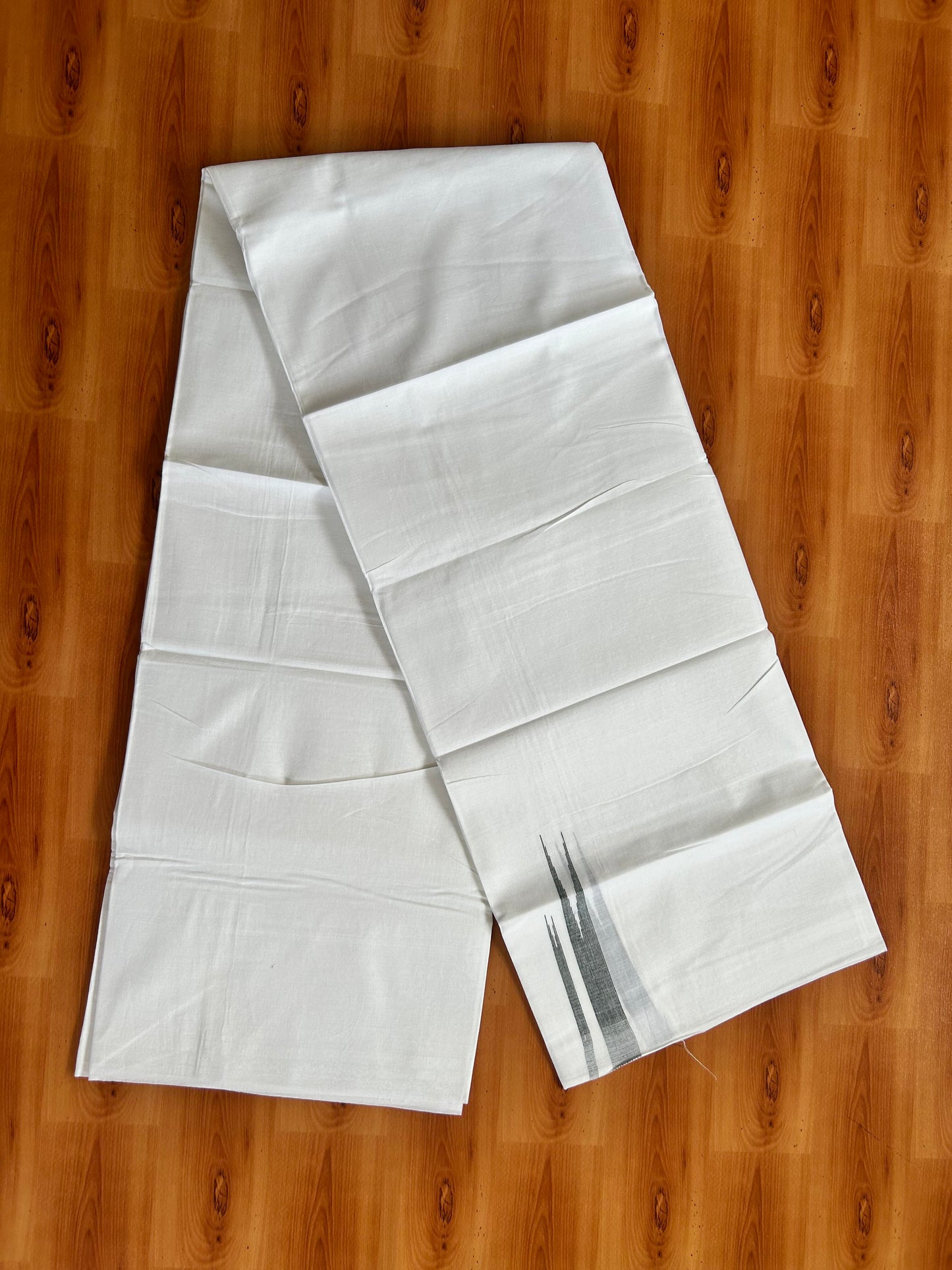 Double Pure White Mundu/Dhoti - 20% Discount !! KaithariKada Balaramapuram 100% Cotton - 100x80 - 1.25 Dark Green Striped Double Chutty Kara 3.90 mtr (8 muzham) - 9 KK5443 VAS