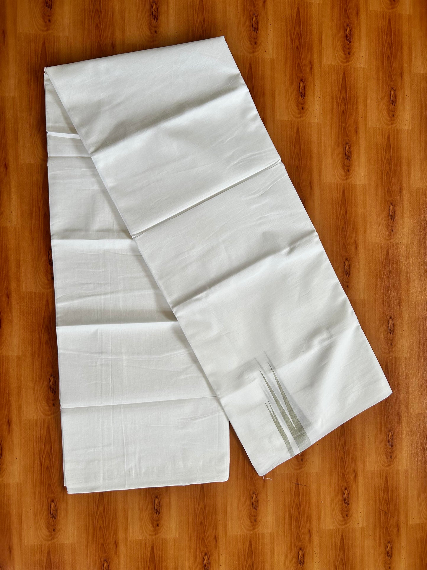 Double Pure White Mundu/Dhoti - 20% Discount !! KaithariKada Balaramapuram 100% Cotton - 100x80 - 1.25 Olive Green Striped Double Chutty Kara 3.90 mtr (8 muzham) - 13 KK5443 VAS