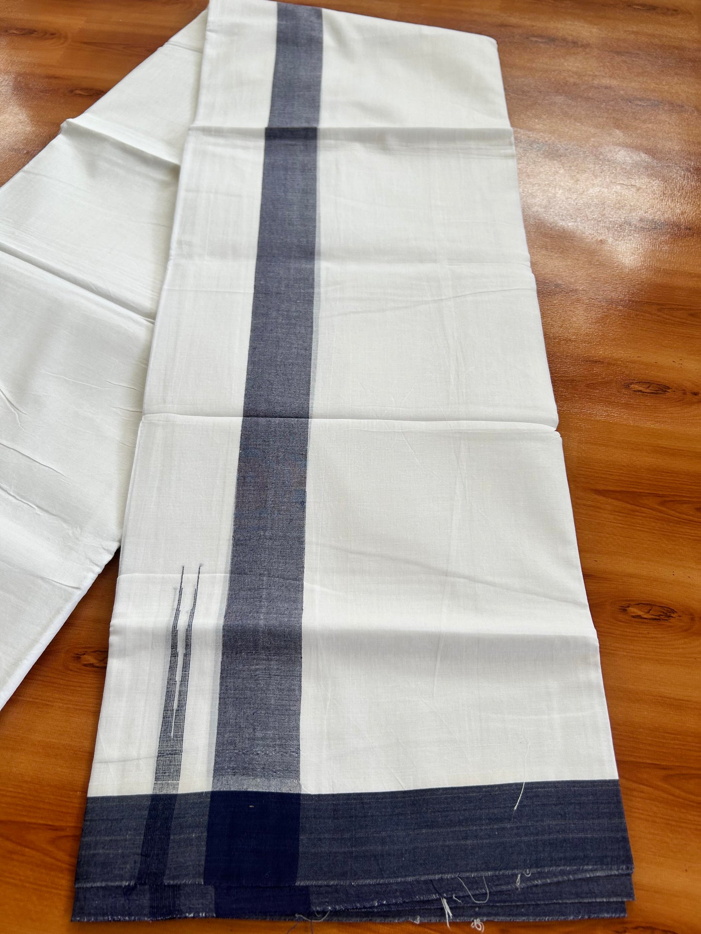 Double Pure White Mundu/Dhoti - 20% Discount !! KaithariKada Balaramapuram 100% Cotton - 100x80 - 1.5 inch Navy Blue Puliyilakkara Chutty Kara 3.90 mtr (8 muzham) - 3 KK5443 VAS