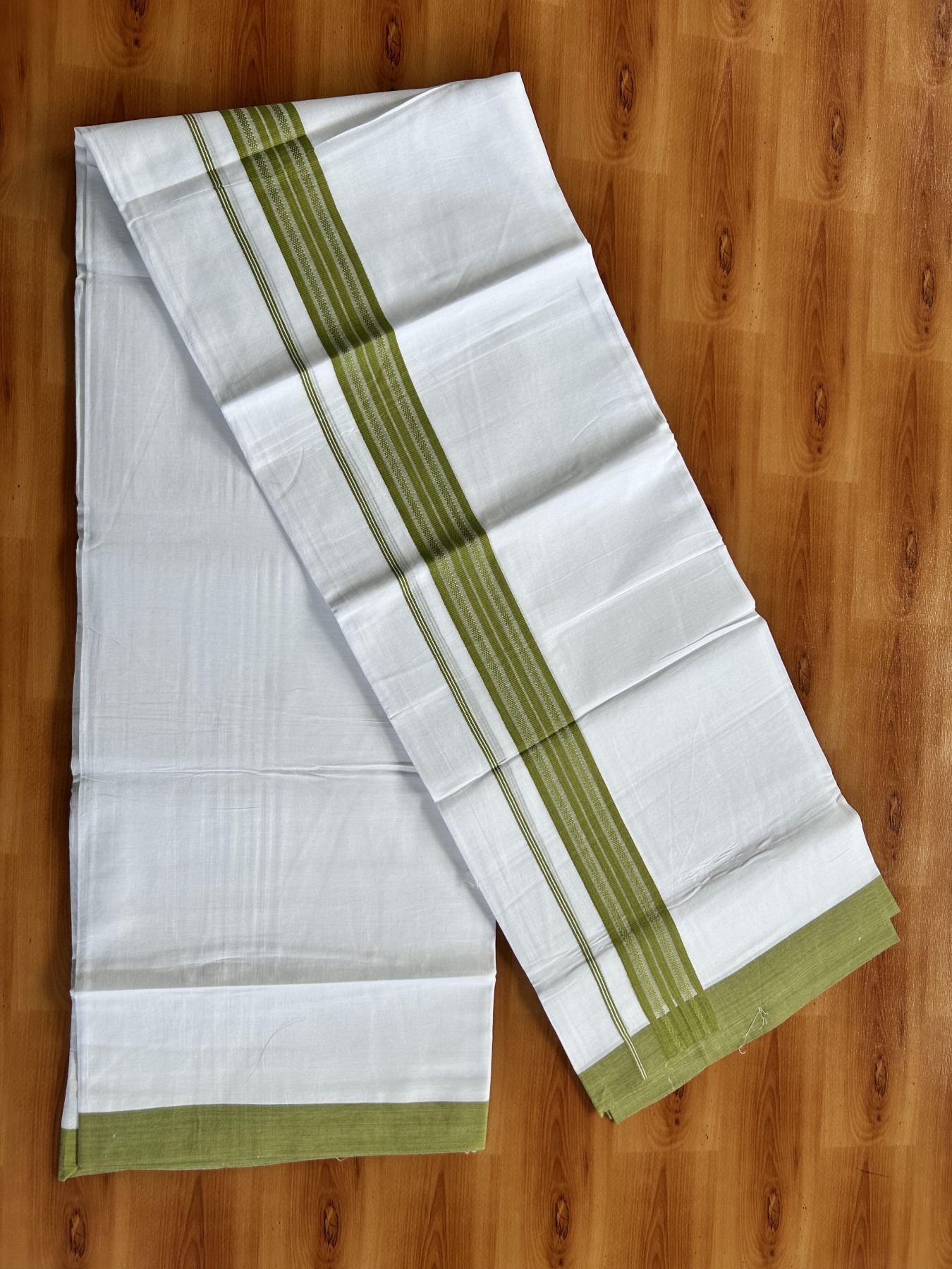 Double Pure white Mundu/Dhoti- 20% Discount! KaithariKada Balaramapuram 100% Cotton  - 100X80 - 1.5 inch Parrot Green Shaded Striped kara - 3.90 mtr (8 muzham) - 7 KK5444 VIN