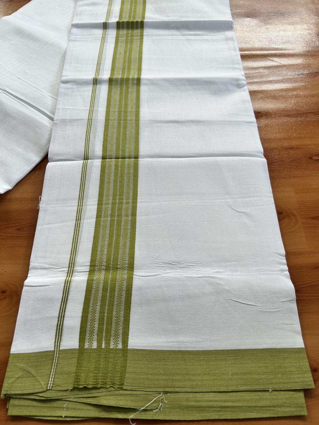 Double Pure white Mundu/Dhoti- 20% Discount! KaithariKada Balaramapuram 100% Cotton  - 100X80 - 1.5 inch Parrot Green Shaded Striped kara - 3.90 mtr (8 muzham) - 7 KK5444 VIN