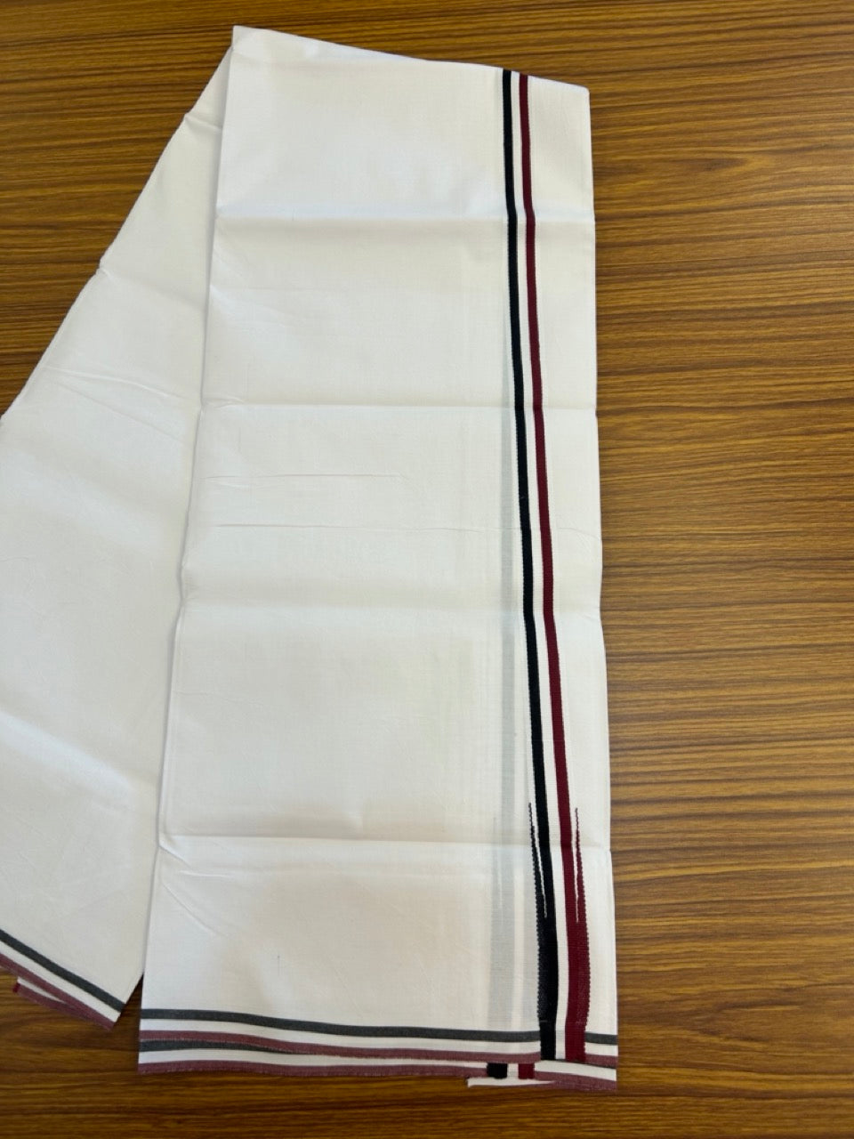 ADMK VESHTI - 20% DISCOUNT! KaithariKada 100% Cotton off white Single - (Unbleached) Mundu/Dhoti - 100X100 - 1 inch Black White & Maroon Chutty kara - 6 KK5296 ASH