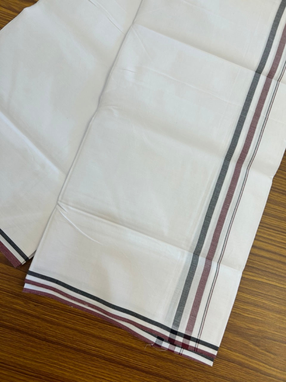 ADMK VESHTI - 20% DISCOUNT! KaithariKada 100% Cotton Pure White Single Mundu/Dhoti - 100X100 - 1 inch Black White & Maroon Shaded kara (2 meter / 4 muzham) - 7 KK5296 ASH