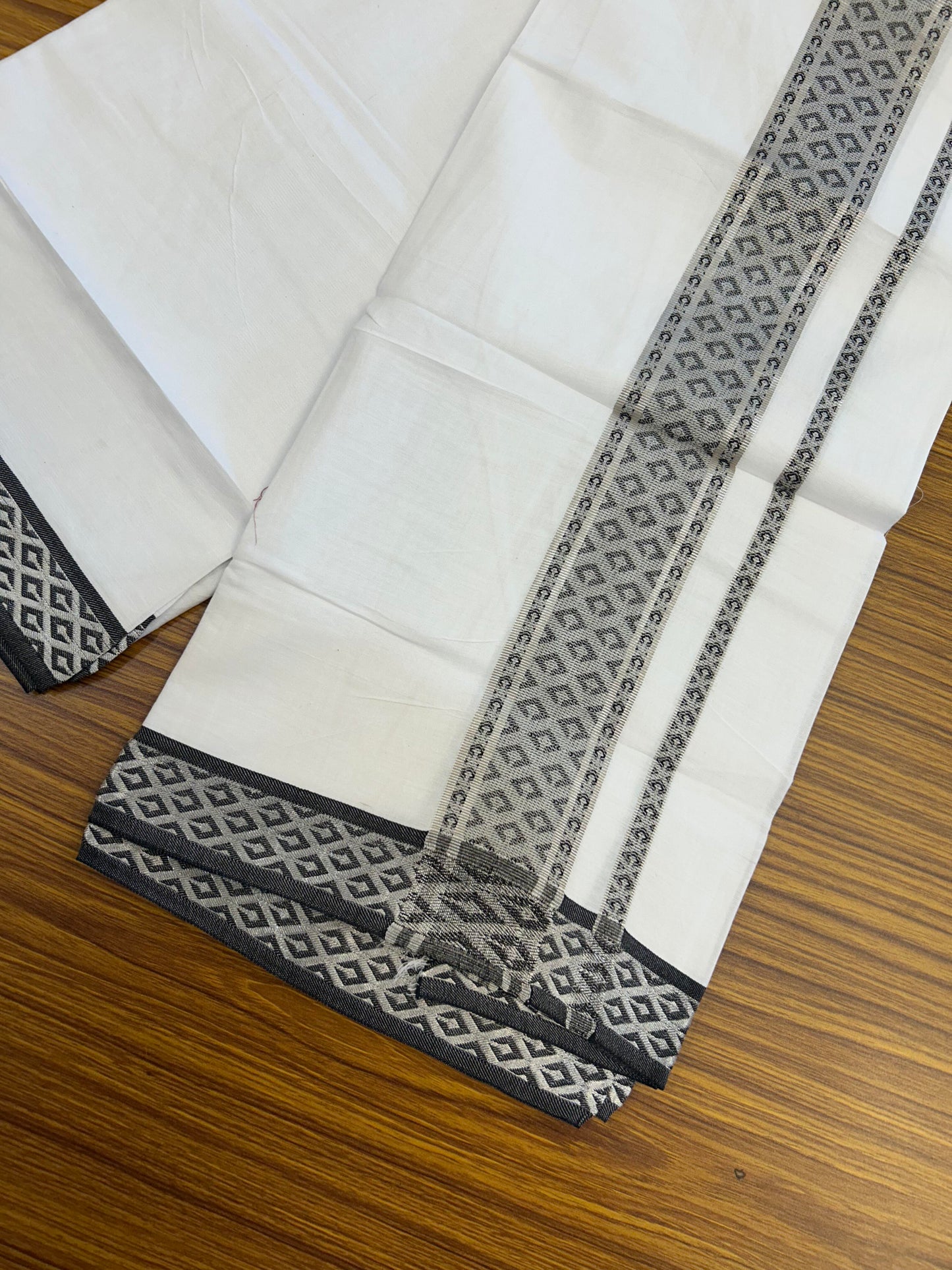 20% Discount ! KaithariKada Balaramapuram 100% Pure Cotton Single Pure White Mundu/Dhoti - 70X30 - 1.5 inch Silver Kasav & Black Jacquard Design Dual kara 1.90 mtr (4 Muzham) - 7 KK5360 CJT