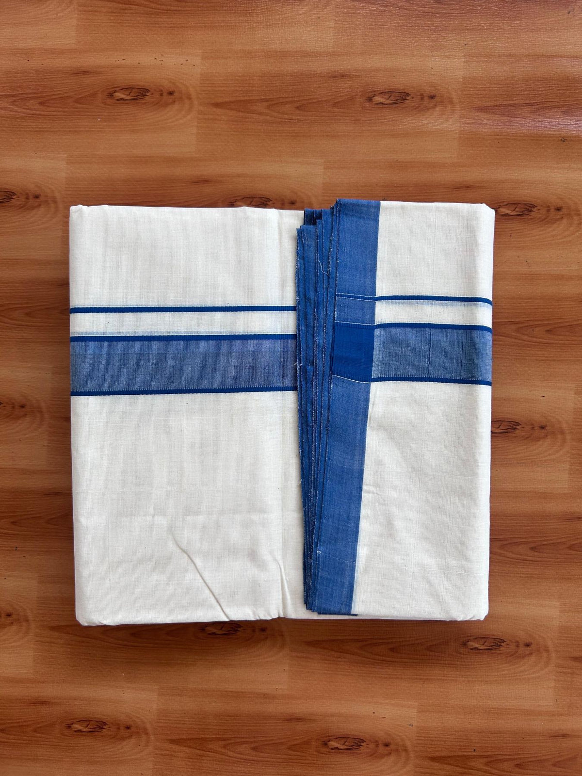 Off White (Unbleached) Double Mundu/Dhoti - 25% Discount! KaithariKada Handloom Millpaav - Kerala Handloom - 100% Pure Cotton - 80x90 - 1.25 inch Peacock Blue shaded kara 4 Meters (8.5 Muzham) - 51 KK5508 RAM
