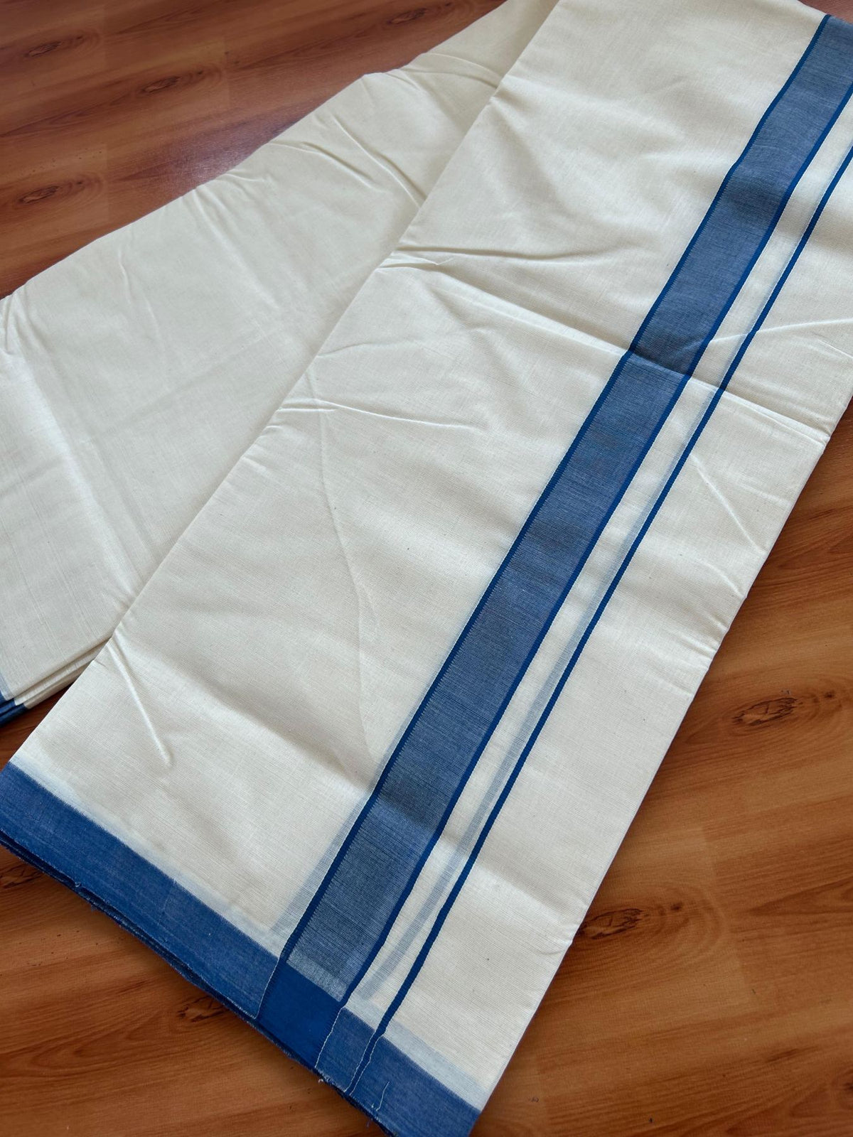 Off White (Unbleached) Double Mundu/Dhoti - 25% Discount! KaithariKada Handloom Millpaav - Kerala Handloom - 100% Pure Cotton - 80x90 - 1.25 inch Peacock Blue shaded kara 4 Meters (8.5 Muzham) - 51 KK5508 RAM
