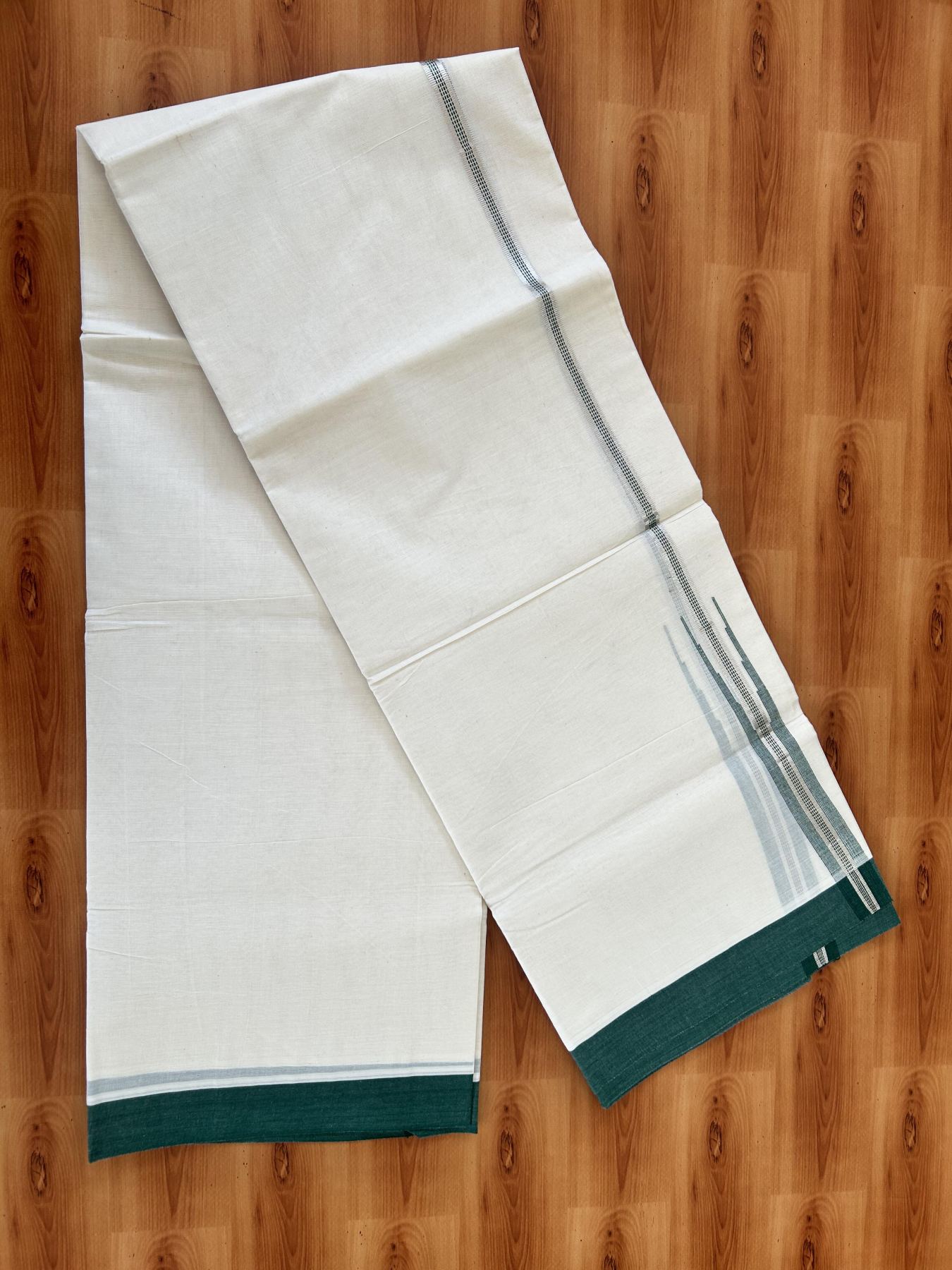 Off White Double (Unbleached) Mundu/Dhoti - 20% Discount! KaithariKada Balaramapuram 100% Cotton -100x80 - 1 inch Silver Kasav & Green Puliyilakkara Chutty Kara 4 mtr (8.5 Muzham) - 39 KK5440 VIN