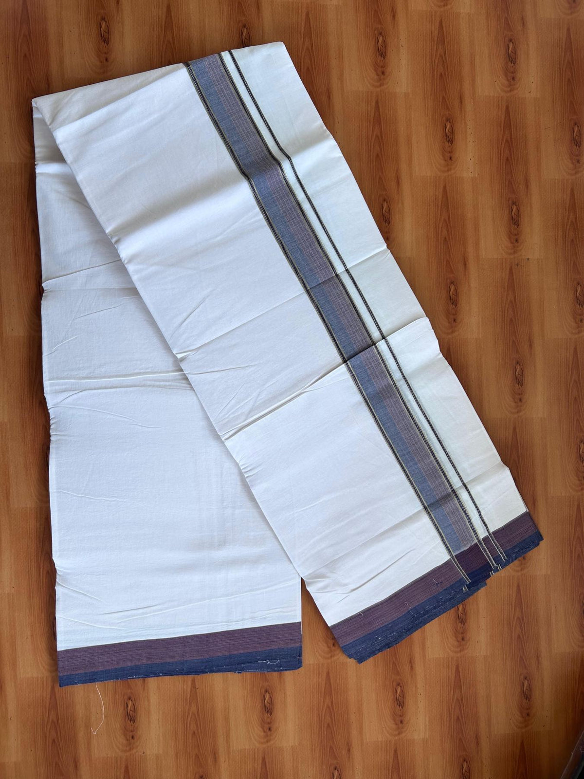 Double Ultra White 25% Discount ! KaithariKada Handloom Unakkupaav - Kerala Handloom - 100% Pure Cotton - 100x80 - 1.5 Inch Silver Kasav Navy Blue & Dusty Peach Stripes Kara 4.00 mtr (8.5 Muzham) - 4 KK5509 RAM