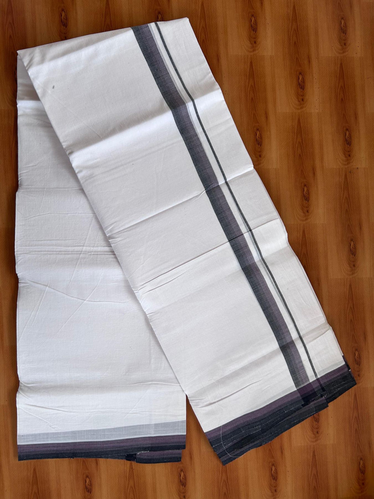 Double Ultra White 25% Discount ! KaithariKada Handloom Unakkupaav - Kerala Handloom - 100% Pure Cotton - 100x80 - 1 Inch Black & Purplish Brown Stripes Kara 4.00 mtr (8.5 Muzham) - 11 KK5509 RAM