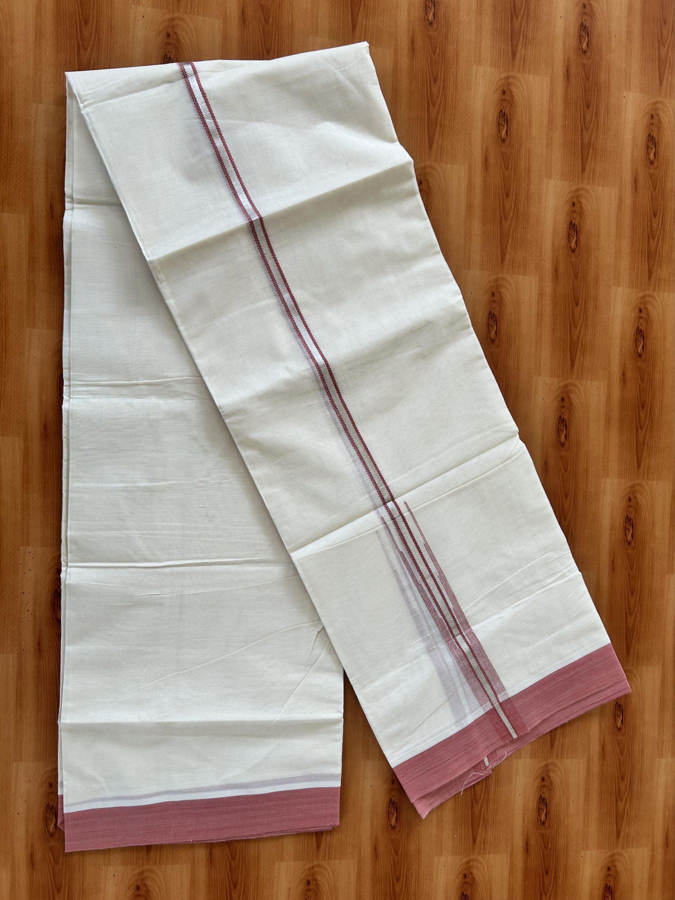 Off White Double (Unbleached) Mundu/Dhoti - 20% Discount! KaithariKada Balaramapuram 100% Cotton -100x80 - 1 inch Silver Kasav & Dusty Rose Puliyilakkara Chutty Kara 4 mtr (8.5 Muzham) - 46 KK5440 VIN