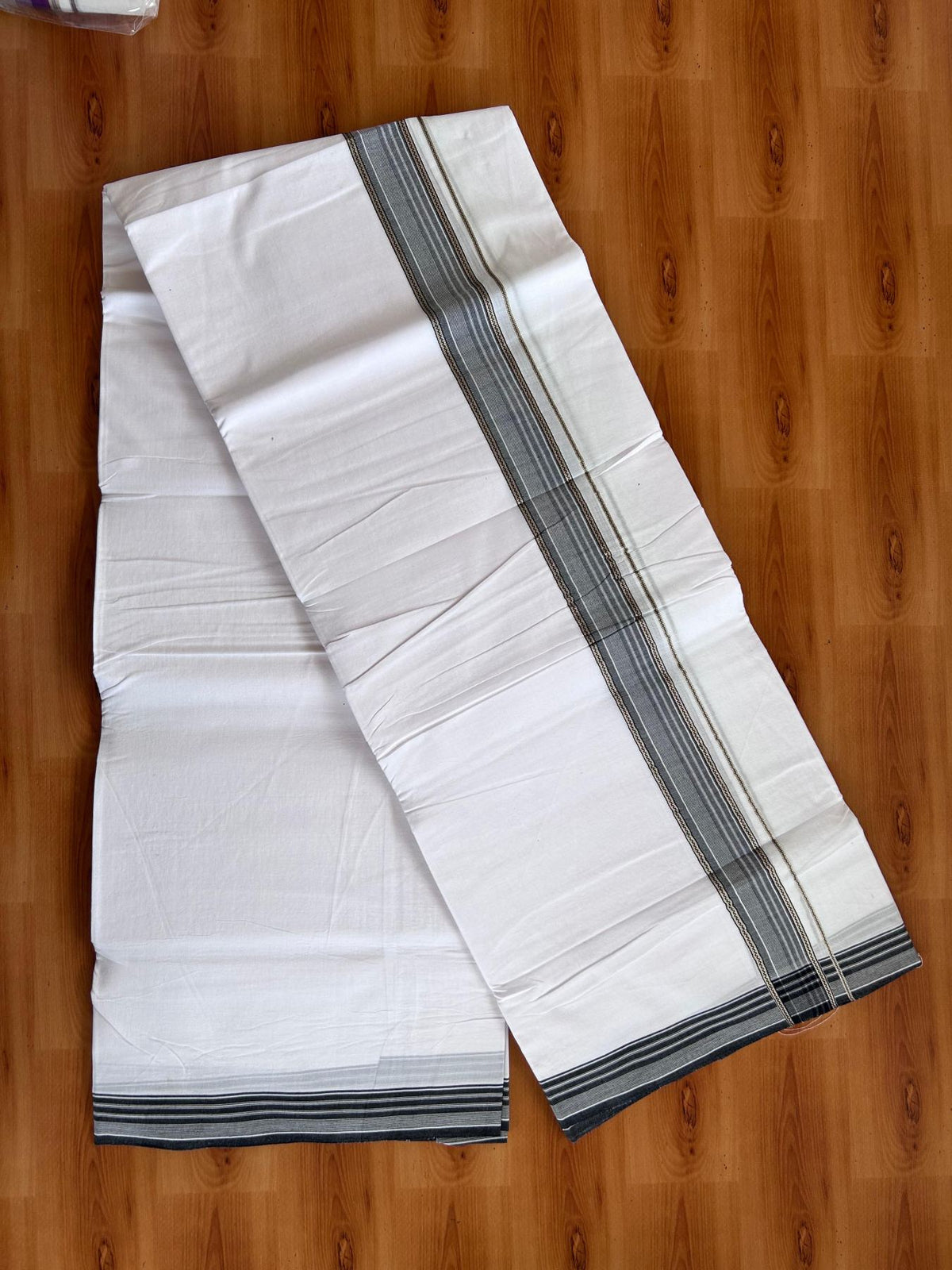 Double Ultra White 25% Discount ! KaithariKada Handloom Unakkupaav - Kerala Handloom - 100% Pure Cotton - 100x80 - 1.5 Inch Silver Kasav & Black Kara 4.00 mtr (8.5 Muzham) - 1 KK5509 RAM