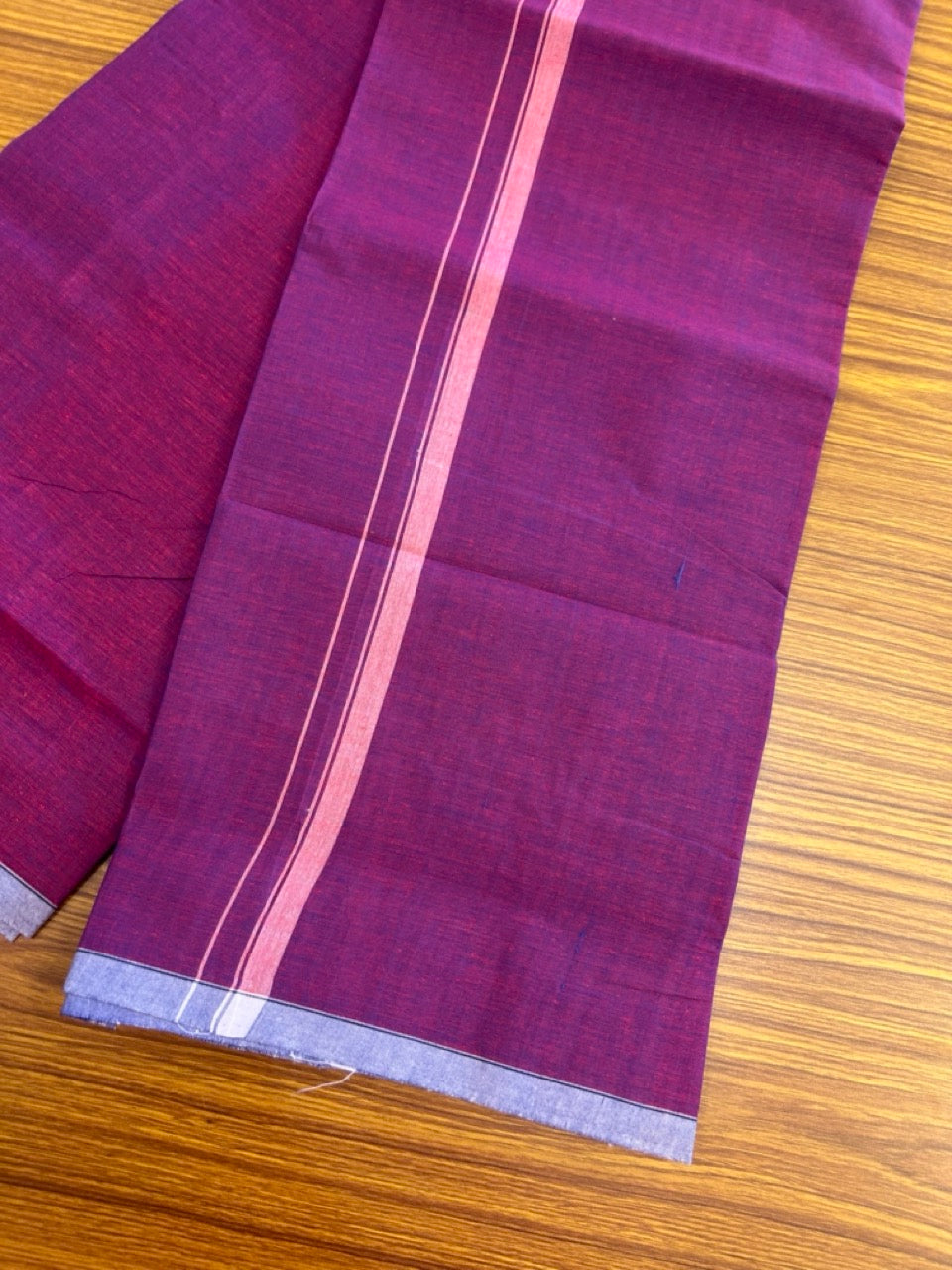 10% Discount!!! Kaitharikada - Pure Cotton  - Single Kaily / Lungi - 0.5 inch Rose Pink Kara with Magenta & Navy Blue Shaded colour body (2 meter / 4 muzham) - 16KK8024 GAN