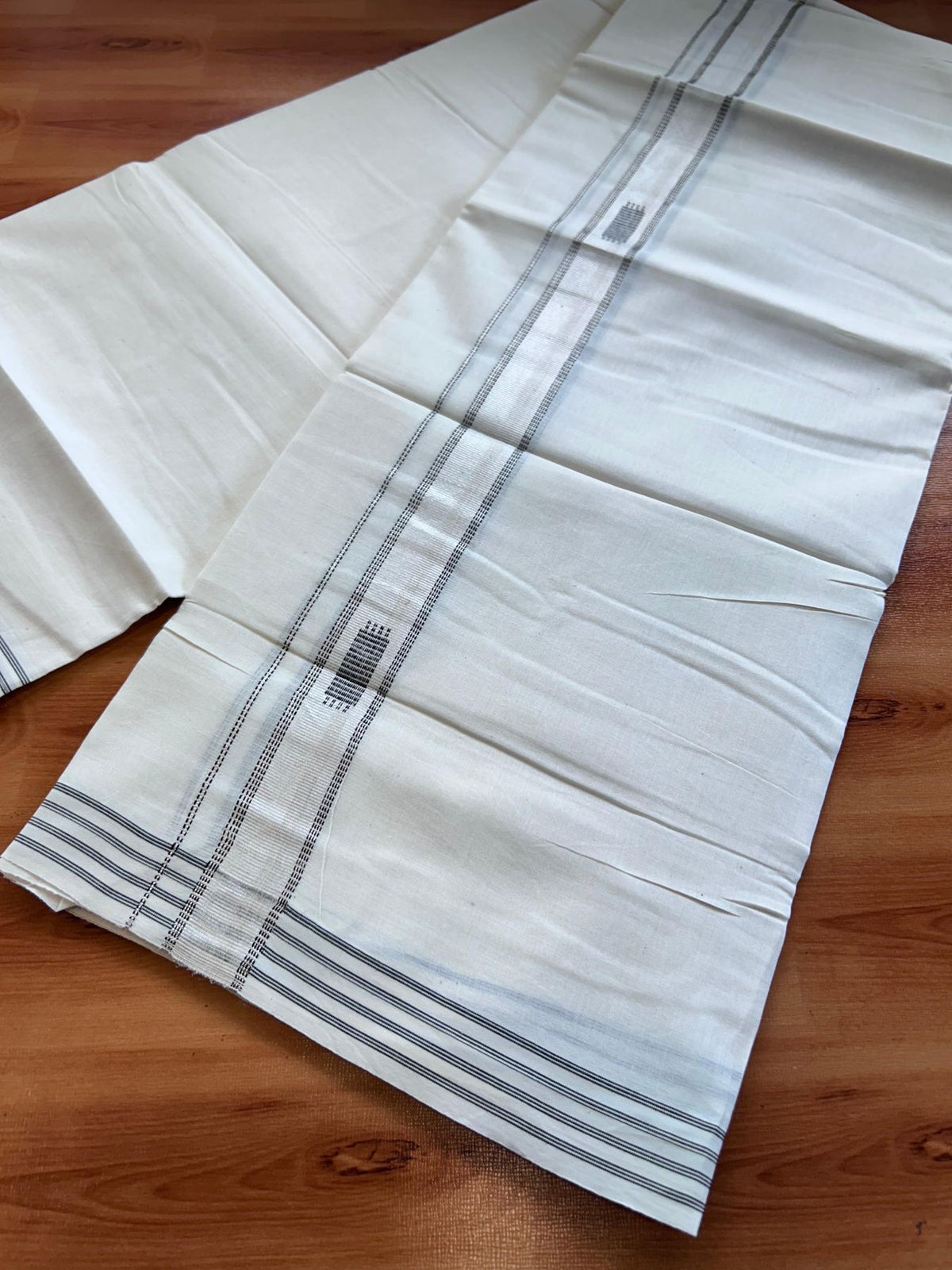Double Off White (Unbleached) Mundu/Dhoti- 20% Discount! KaithariKada Pure Cotton - 100X80 - 1 inch Silver Kasav & Black Jaquard Design Kara - 4 mtr (8.5 Muzham) - 9 KK5510 VAS