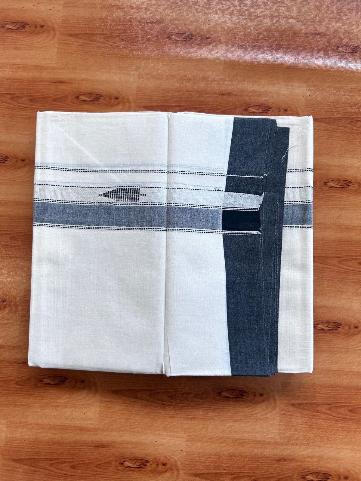 Double Off White (Unbleached) Mundu/Dhoti- 20% Discount! KaithariKada Pure Cotton - 100X80 - 1.5 inch Silver Kasav & Black Jaquard Design Kara - 4 mtr (8.5 Muzham) - 17 KK5510 VAS