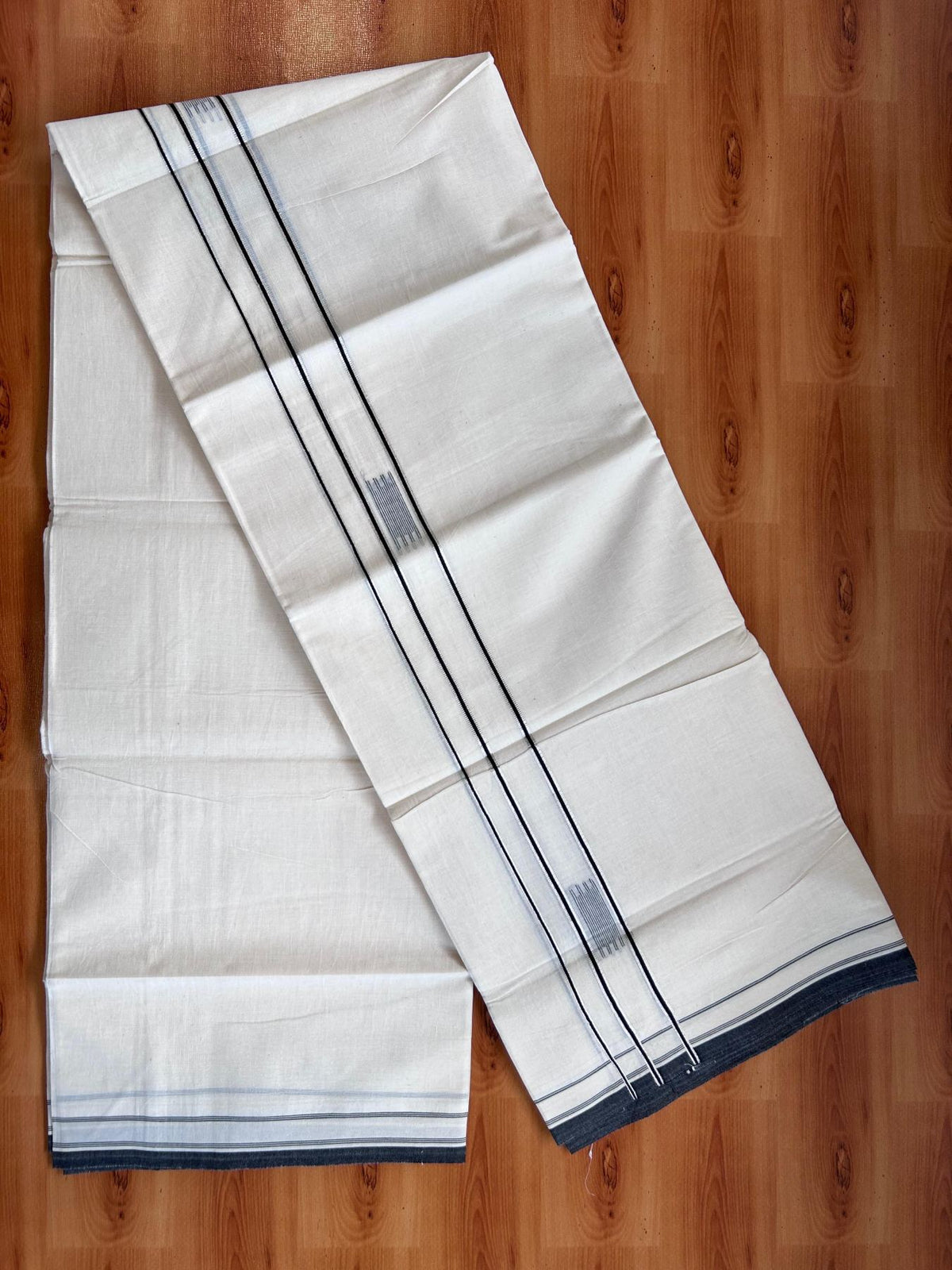 Double Off White (Unbleached) Mundu/Dhoti- 20% Discount! KaithariKada Pure Cotton - 100X80 - 1 inch Silver Kasav & Black Jaquard Design Kara - 4 mtr (8.5 Muzham) - 18 KK5510 VAS