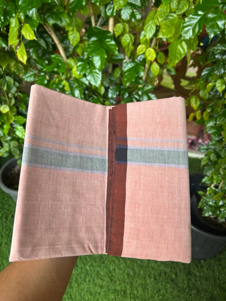 25% Discount ! KaithariKada 100% Cotton Balaramapuram HANDLOOM Single Mundu/Dhoti - Dark Peach Shaded COLOUR BODY & 1.25 inch Black Blue Striped Kara (2 meter / 4 muzham) - 2KK5225KAI