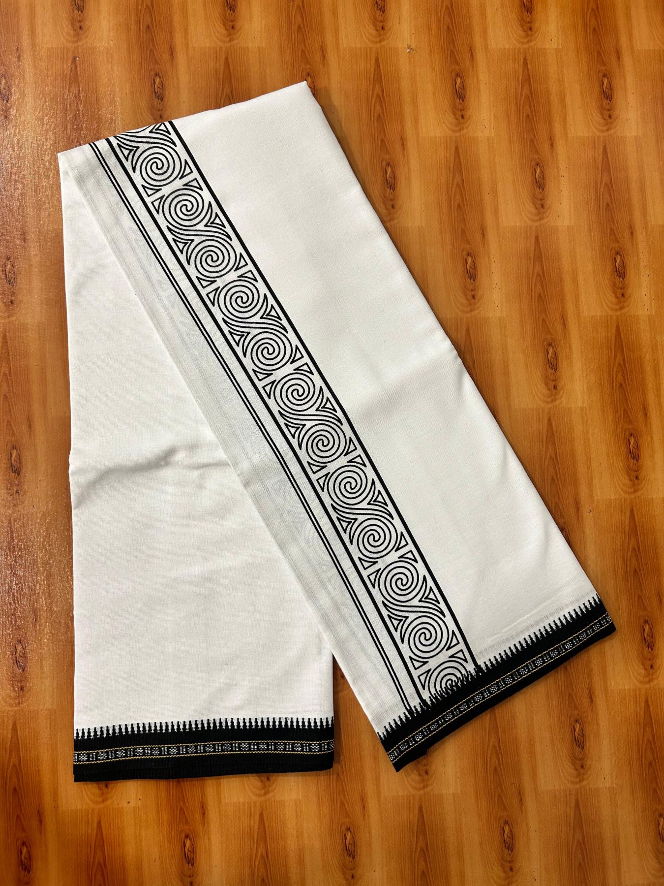Kaitharikada - Single Kaily / Lungi - Mixed Cotton - 40s twisted - 3 inch Black Printed Design Kuppadam kara with White colour body (2 meter / 4 muzham) - 3 KK8069 GAN