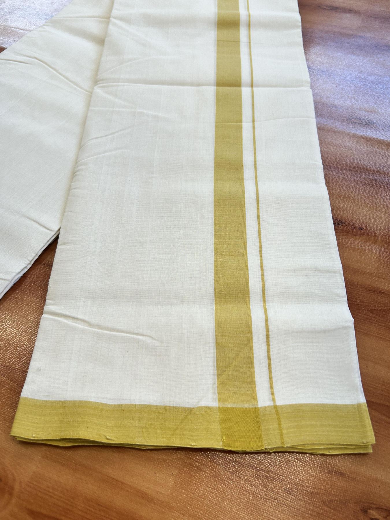 Double Off White (Unbleached) Mundu/Dhoti - 25% Discount!! KaithariKada Handloom Unakkupaav - Kerala Handloom - 100% Pure Cotton - 100x80 - 1 inch Yellow Shaded Kara 3.80 meter (8 muzham) - 42 KK5436 REA