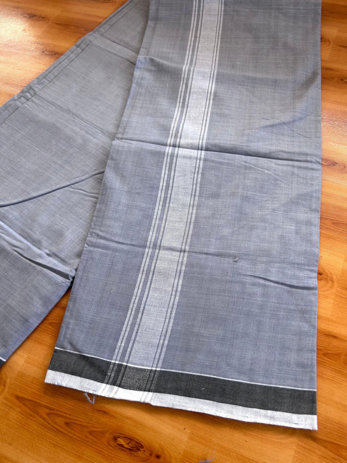 Kerala Handloom - Signature Kaitharikada - 100% Pure Cotton 2/60x40s Thread - Single Mundu / Dhoti - 1.25 inch White Shaded Striped Kara with Dusty Blue colour Body (2 meter / 4 muzham) - 4 KK8080 KAL