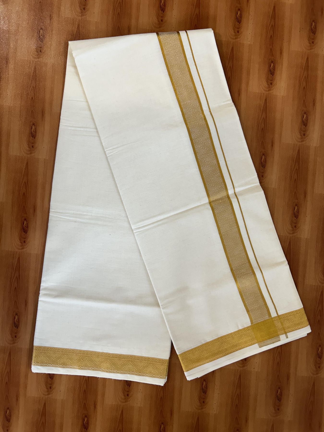 Double Off White - (Unbleached) Mundu/Dhoti - 20% Discount!! Kaitharikada Balaramapuram Pure Cotton - 100s - 1.25 inch Gold Kasav Jacquard Design Kara 4 mtr (8.5 muzham) - 10 KK5395 GAN