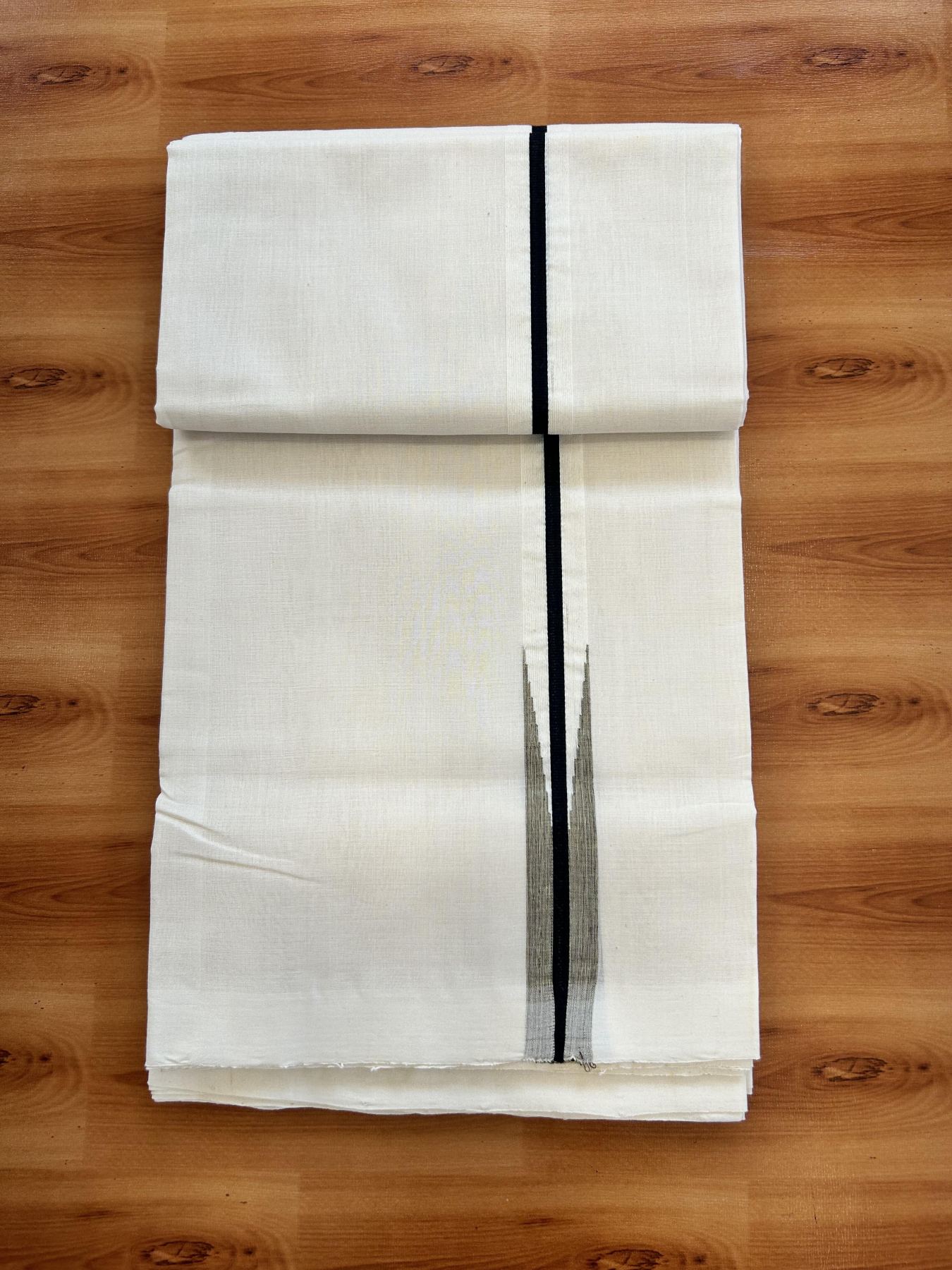 Double Off White (Unbleached) Mundu/Dhoti - 25% Discount!! KaithariKada Handloom Unakkupaav - Kerala Handloom - 100% Pure Cotton - 100x80 - 1 inch Black & Sand Brown Chutty Kara 3.80 meter (8 muzham) - 41 KK5436 REA