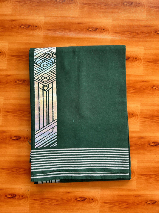 Kaitharikada - Single Kaily / Lungi - Mixed Cotton - 40s twisted - 3 inch Silver Printed Design kara with Dark Green colour body (2 meter / 4 muzham) - 15 KK8069 GAN