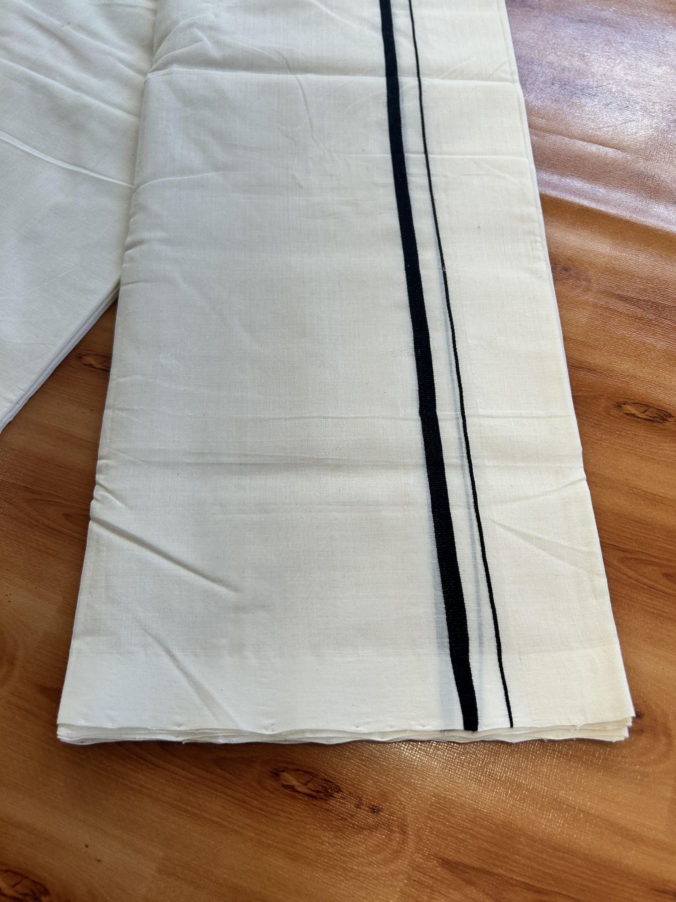 Double Off White (Unbleached) Mundu/Dhoti - 25% Discount!! KaithariKada Handloom Unakkupaav - Kerala Handloom - 100% Pure Cotton - 100x80 - 0.25 inch Black Kara 3.60 meter (8 muzham) - 35 KK5436 REA