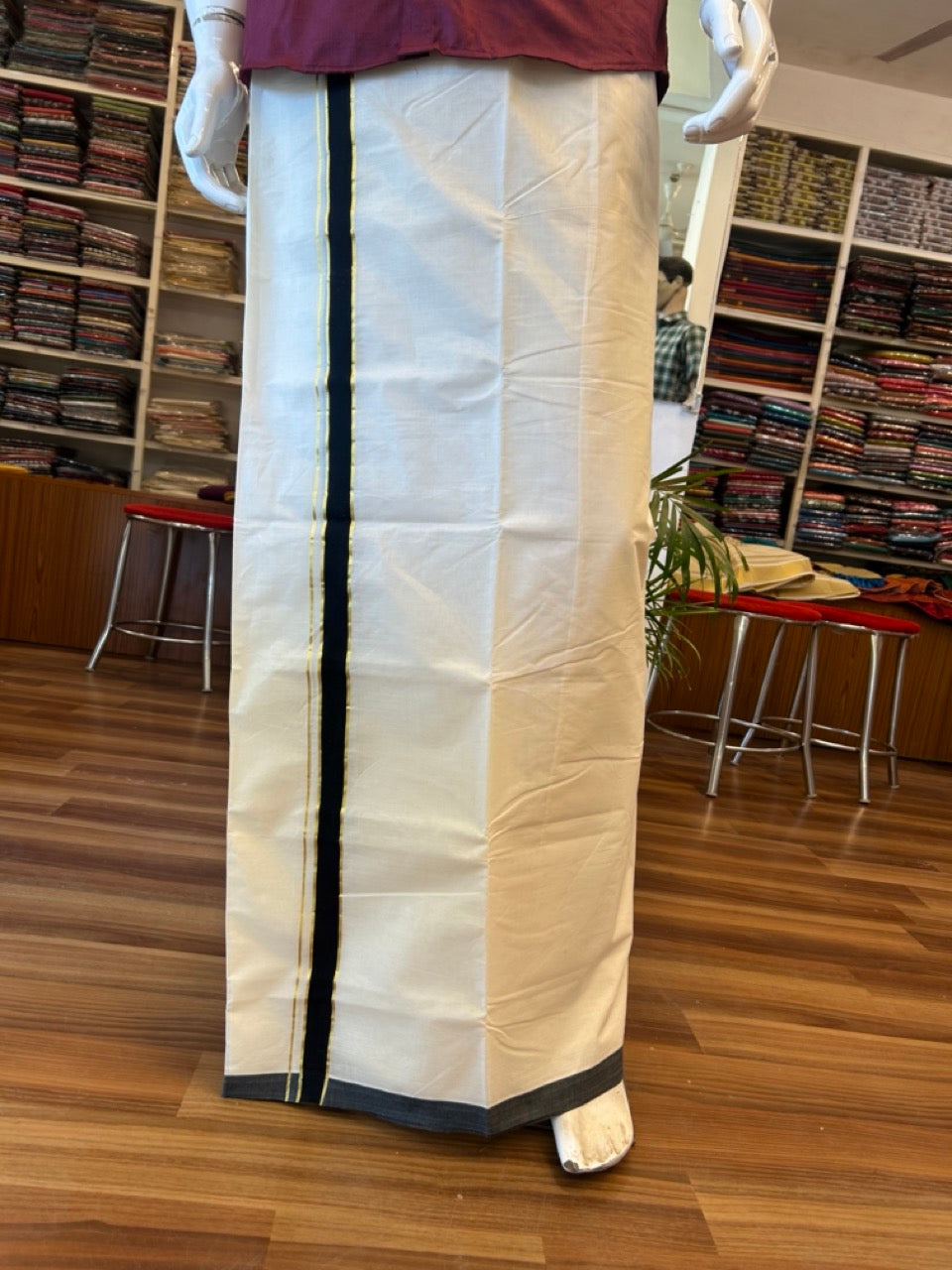 18% Discount ! KaithariKada Balaramapuram 100% Cotton Double Off white - (Unbleached) - Mundu/Dhoti-100X100 - 1.5inch Gold Kasavu & Black Kara.- 8KK5074ASH