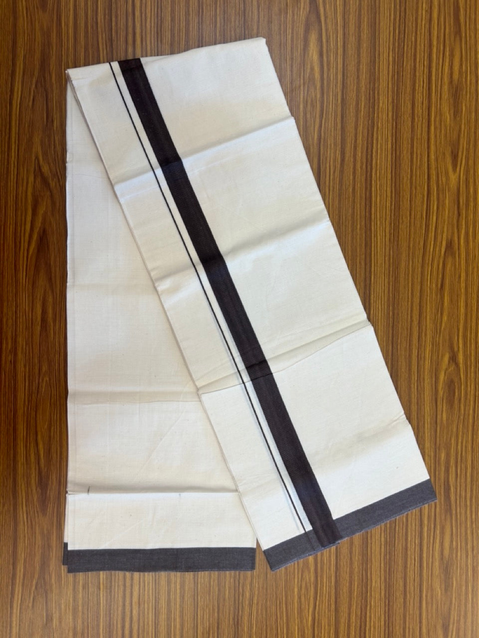 Single Off white - Kaitharikada 100% Cotton 40s Thread Mundu / Dothi - 1 inch Chocolate Brown Kara (2 meters / 4 mulam) - 33 KK5298 SKM