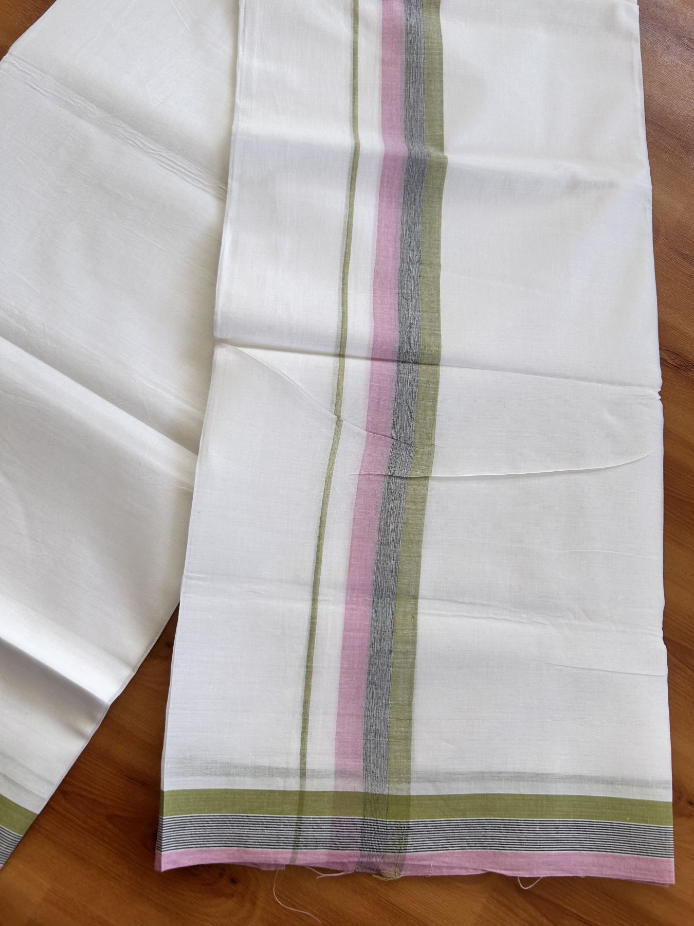 Double Pure White Mundu/Dhoti- 20% Discount ! Kaitharikada Balaramapuram 100% Pure Cotton - 100x80 - 1.5 inch Pink, Black & Sage Green Shaded Kara 3.90 mtr (8 muzham) - 21 KK5444 VIN