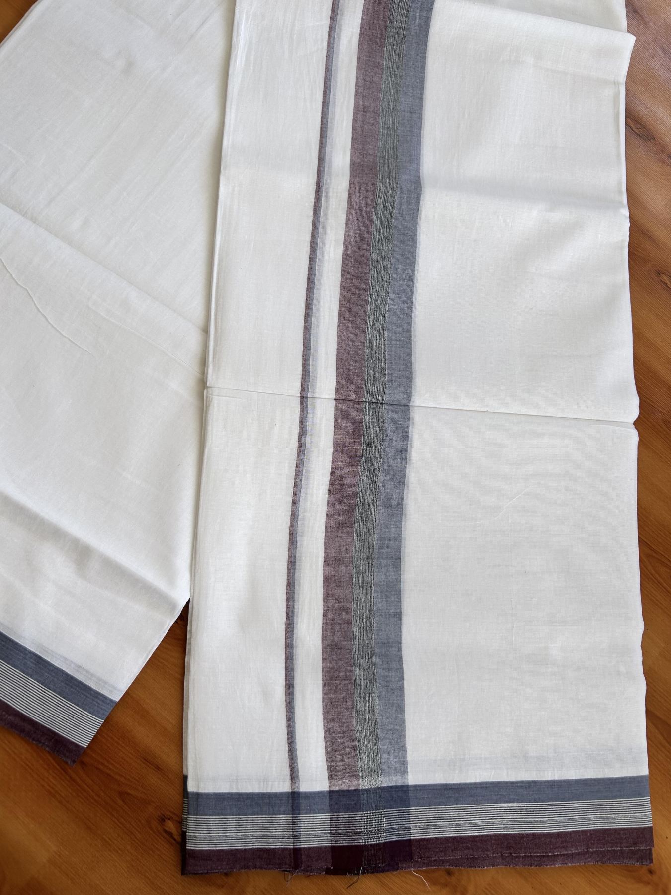 Double Pure White Mundu/Dhoti - 20% Discount ! Kaitharikada Balaramapuram 100% Pure Cotton - 100x80 - 1.75 inch Wine, Black & Ash Blue Shaded Kara 3.90 mtr (8 muzham) - 22 KK544 VIN