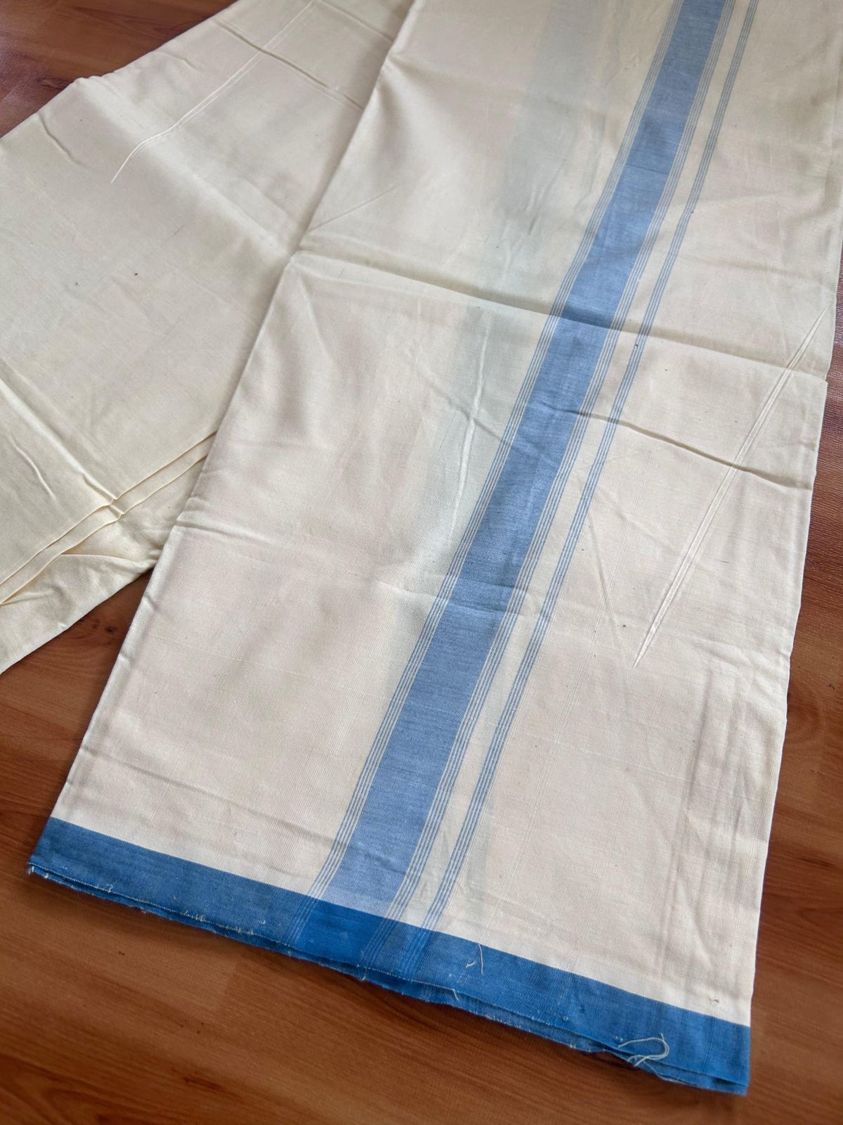 Kerala Handloom - Signature Kaitharikada - 100% Pure Cotton 2/80sx2/80s Thread - Light Yellow Single Mundu / Dhoti - 1.25 inch Peacock Blue Shaded Striped Kara - (2 meter / 4 muzham) - 18 KK8080 KAL
