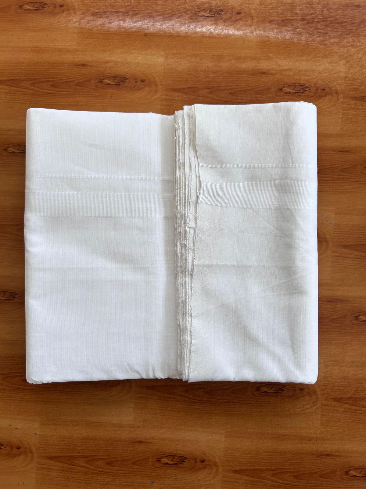 25% Discount!! New Ultra Pure White Thread Handloom - Kerala Handloom - 100% Mercerised Cotton Double Mundu/Dhoti - 120 twisted warp x 100s weft - 0.75 Inch White Kara  3.80 mtr (8 Muzham) - 1 KK5511 REA