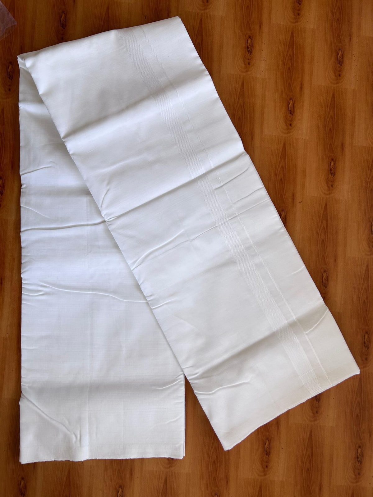 25% Discount!! New Ultra Pure White Thread Handloom - Kerala Handloom - 100% Mercerised Cotton Double Mundu/Dhoti - 120 twisted warp x 100s weft - 0.75 Inch White Kara  3.80 mtr (8 Muzham) - 1 KK5511 REA